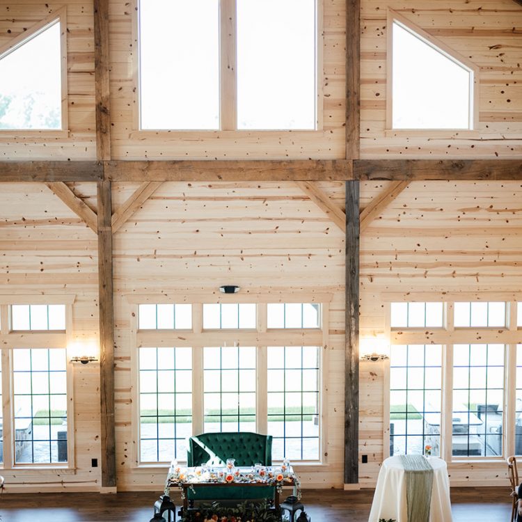 Island Barn - Getting Ready Spaces